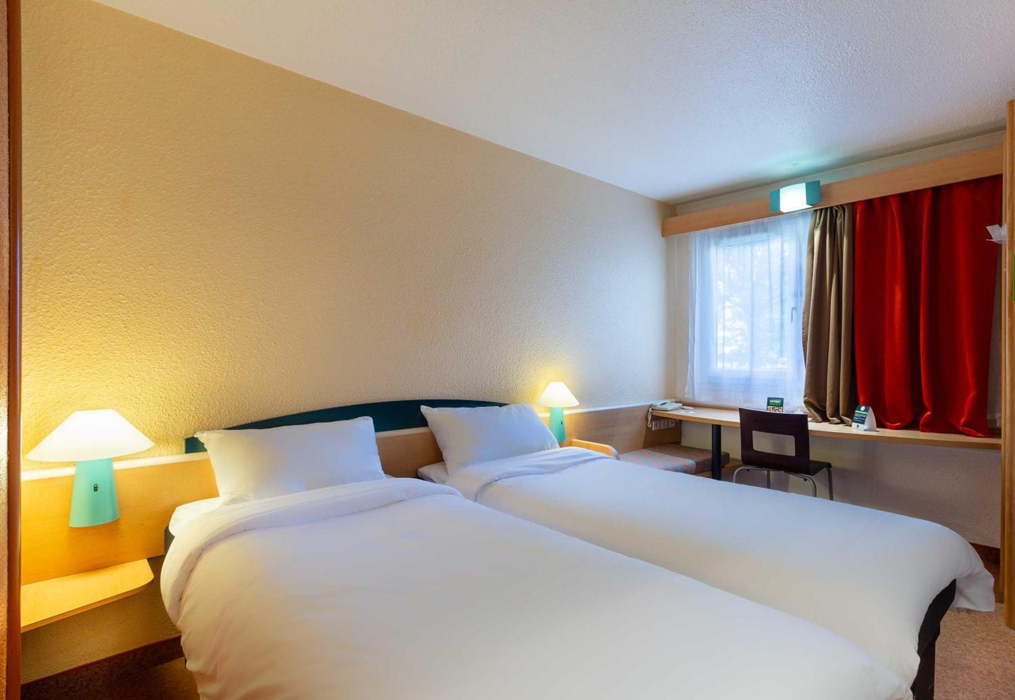 B&B Hotel Blois Nord Vallee Maillard Екстер'єр фото